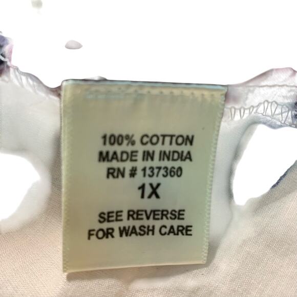 Live 4 Truth Rose Blossom Bell Sleeve Top - Size 1X - Picture 5 of 8